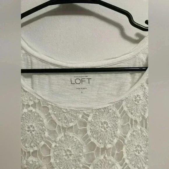 Ann Taylor LOFT - Women’s 3/4 Sleeve White Layered Embroidered Top - Size S - Picture 2 of 6